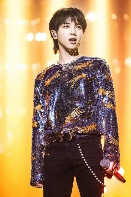 杨幂、范冰冰、刘诗诗换新发型都被吐槽?今年