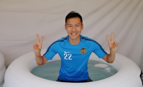 世界杯期间,中国男足队员都在做些什么呢