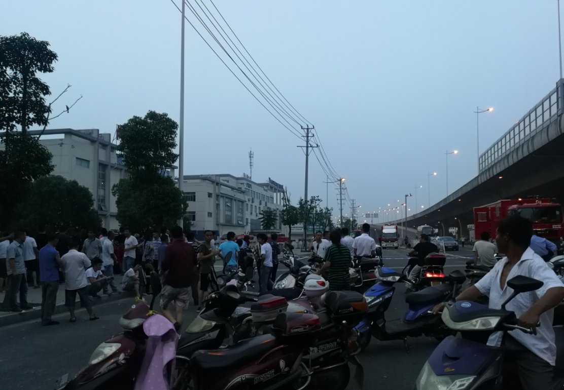 苏州又突发一起重大火灾事故 从上班烧到下班