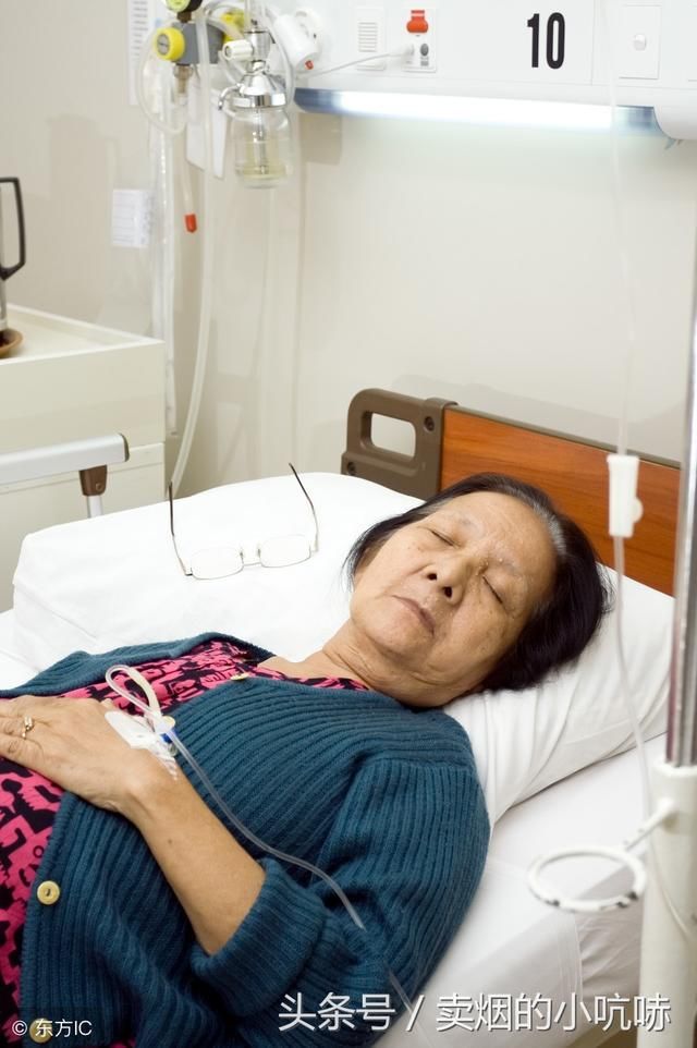 我结婚时婆婆不给彩礼不给房不给车,说养老不