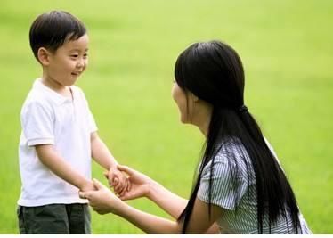 宝宝怎么才能长大高个?做到四大方面促进孩子