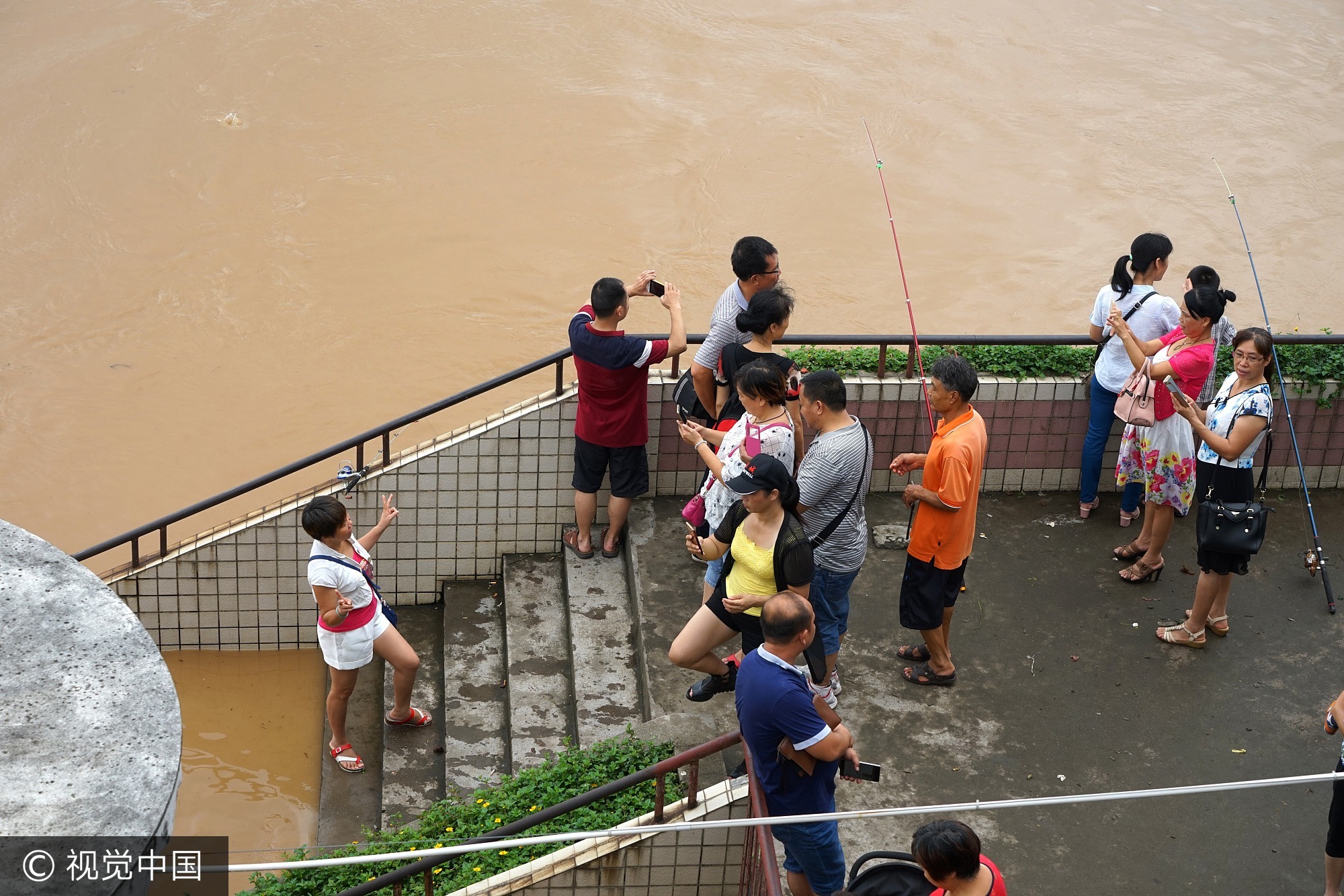 梧州市是中国重点防洪城市，由于梧州市建有防洪堤，河西防洪堤设计水位为26.20米；河东防洪堤设计水位为25.00米。