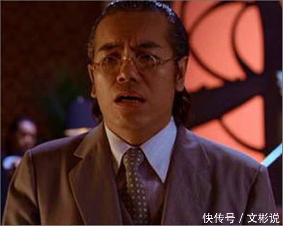 4 田启文   1994年拍摄《九品芝麻官》认识周星驰,1996年加盟周星驰