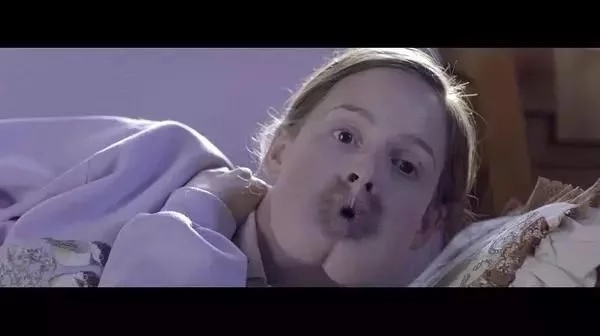 菊花竟然长在脸上的重口味西班牙电影