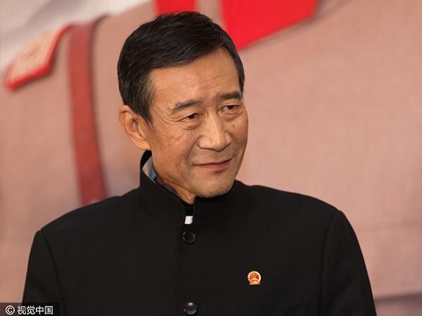 就凭李雪健三个字,这部戏值得等