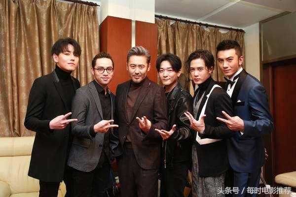 家庭月总收入_北京月收入过万(2)