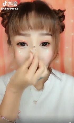 亚洲四大邪术再升级 加个假鼻梁大妈都能变美