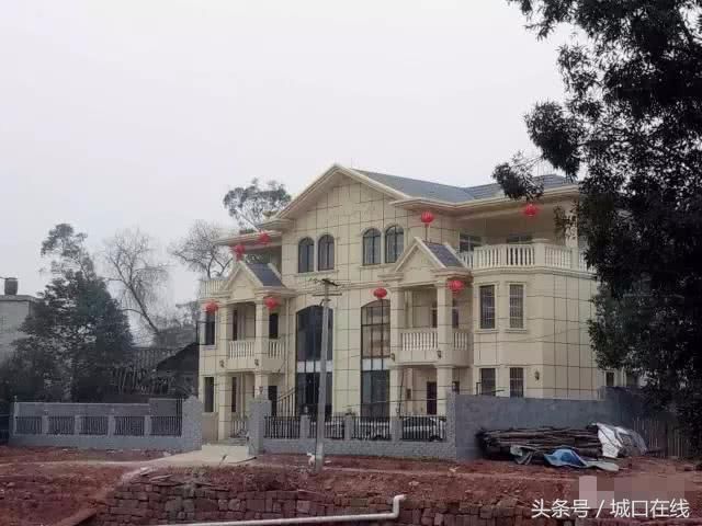 农村建别墅哪省最牛?湖南最美安徽便宜,辽宁最