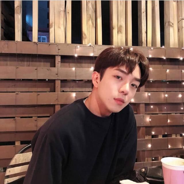 男生吃醋的几个表现 全中一定很爱你了!