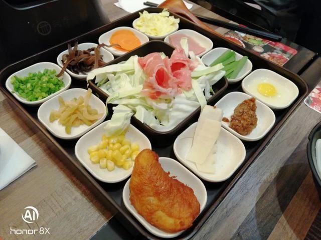 从9月到现在新出那么多手机,我为什么选择了荣