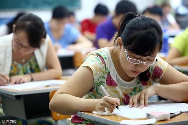 2018年高考:女生选工科专业需谨慎,几乎考不