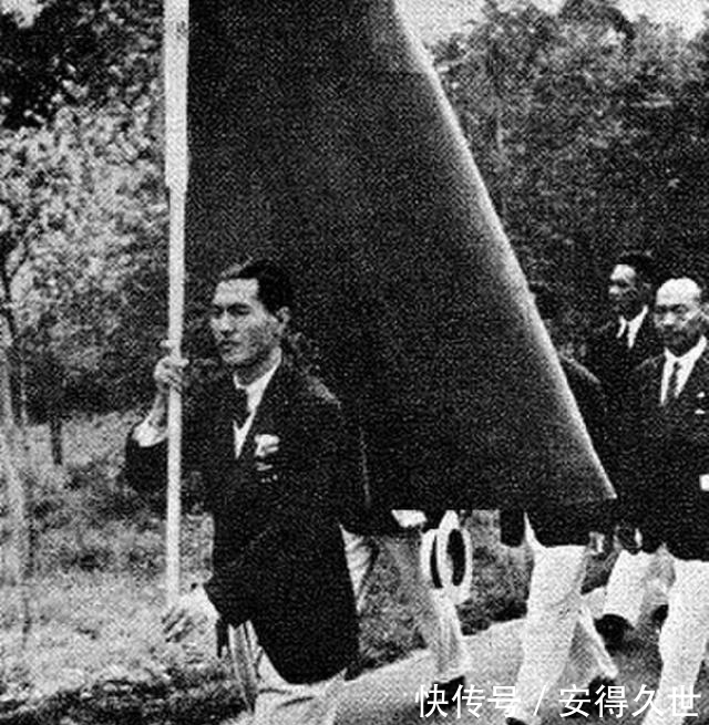 他是中国历史上最伟大的足球运动员, 和贝利等