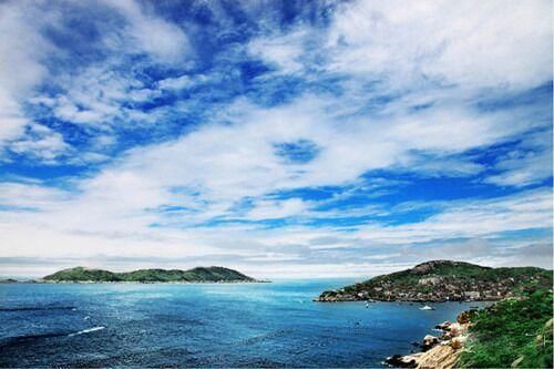 想去三四线小城市旅游一个月,有哪些人少风景