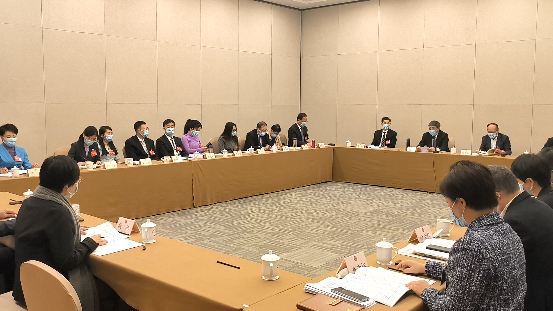 复工复产、关注实体经济！市政协分组会聚焦首都经济高质量发展→
