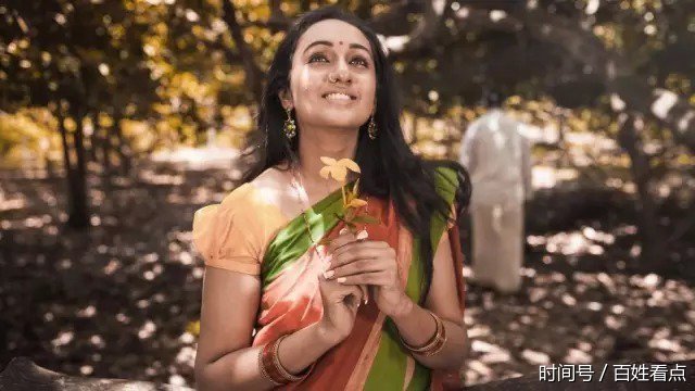 一组照片反映了印度的社会现状