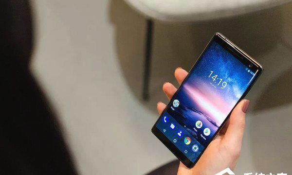 诺基亚8 Sirocco好不好?Nokia8 Sirocco真机上
