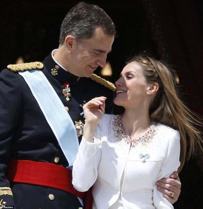 西班牙王室姐妹花为啥那么美,看完你就知道了