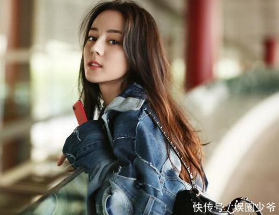 迪丽热巴的蝴蝶臀大火,但其实李菲儿的柯基