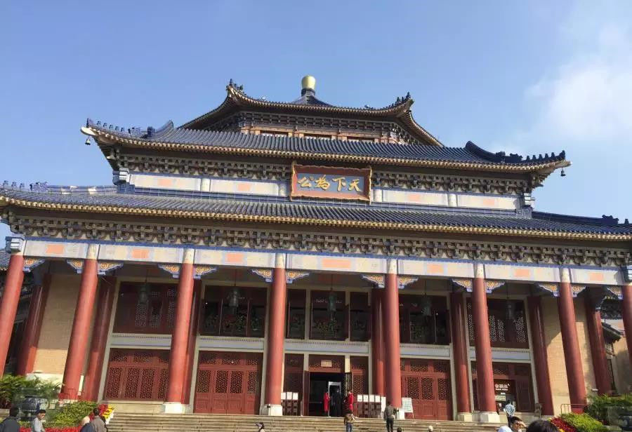 中国唯一的超一线省会城市,GDP相当于阿联酋