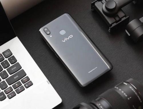 vivo性价比最高的手机:屏下指纹+骁龙660,网友