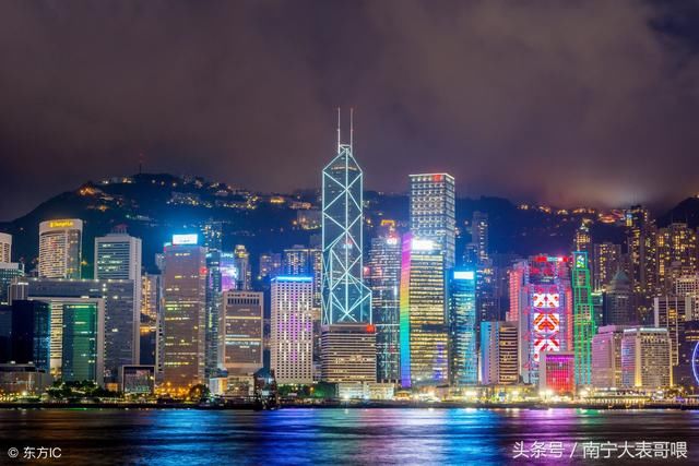 香港普通人一个月工资有多少?看了这样的工资