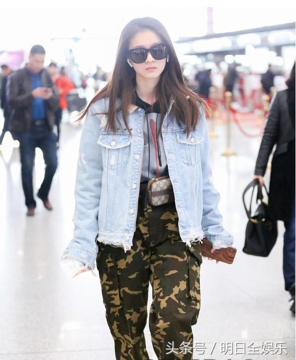 鹿晗 关晓彤同时现身 范冰冰高圆圆巴黎时装周