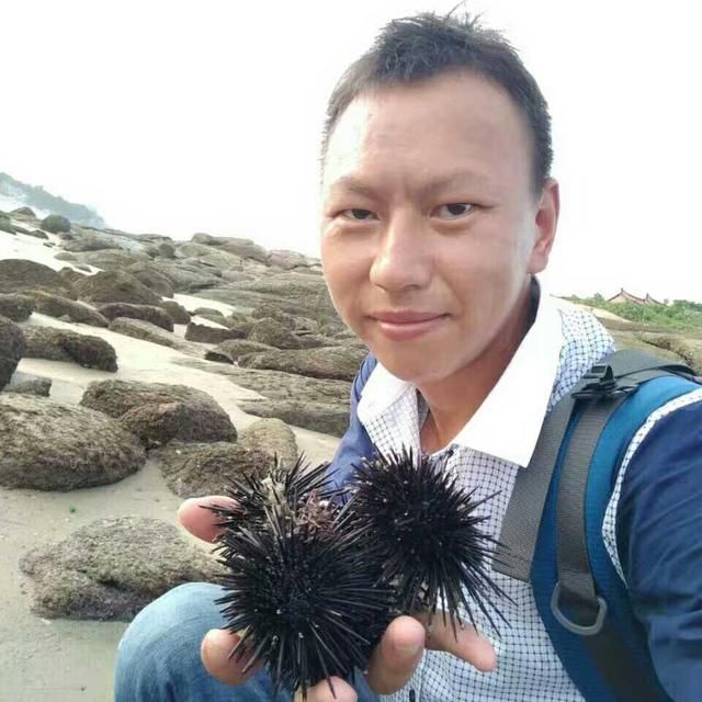 单挑荒野 德哥挨饿是因为不懂中国人爱吃 并且