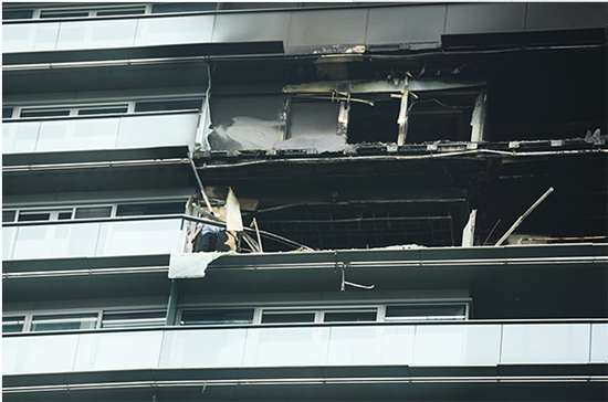 杭州纵火保姆被提请批捕 曾多次偷雇主家中财物