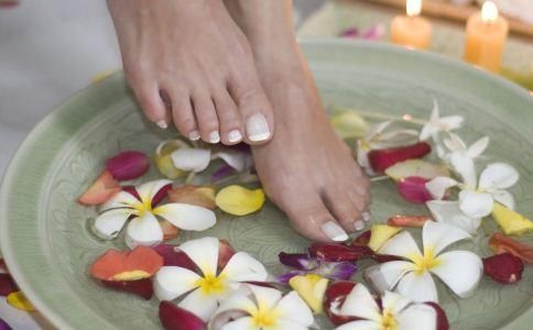 泡脚出汗是怎么回事 五个方面要注意