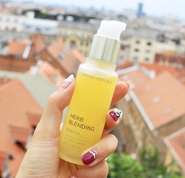 面部精华液什么时候用?你的顺序对了吗?