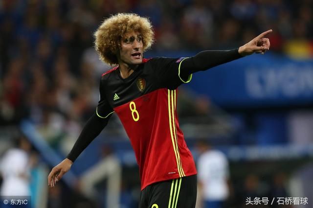 比利时队中国元素齐聚,权健、一方球迷秒变