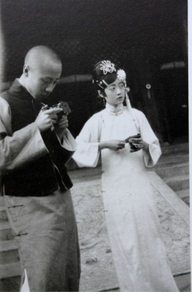 溥仪晚年回故宫被要求买门票,坐在龙椅上说了