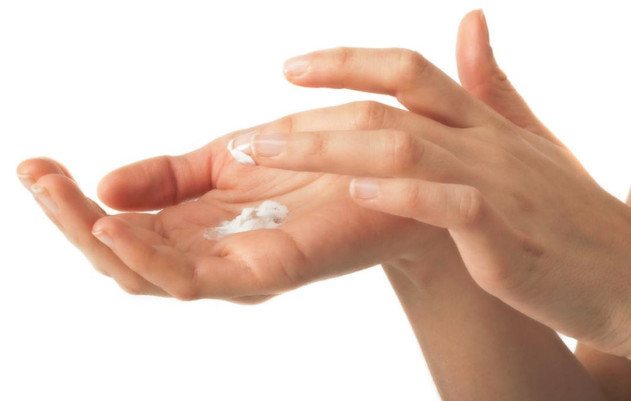 汗疱疹脱皮怎么办?专家教你科学的治疗方法