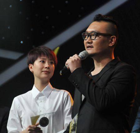 曾有过两段婚姻,一段是和韩青父亲的婚姻,两人在婚后育有一儿,因个性