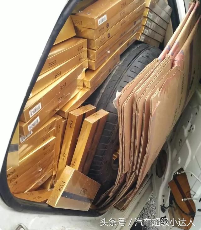 高速上吉利猛撞现代,吉利车主忙说:来私了,我