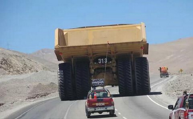 世界最大的车 一天3吨的油国名老公也养不起_北京时间