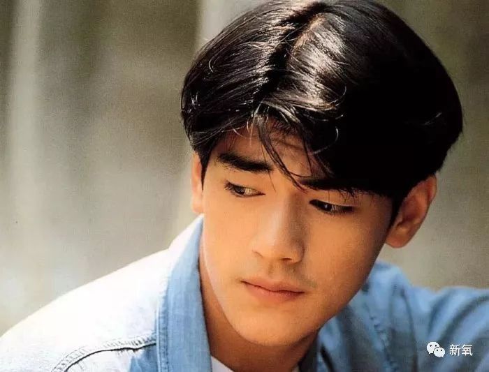 香港男星颜值巅峰!金城武古天乐都输给了最经