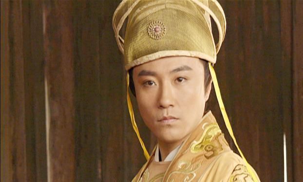 来源于网络 事情败露,总得有人要为此付出代价,令狐楚觉得宰相王涯,贾