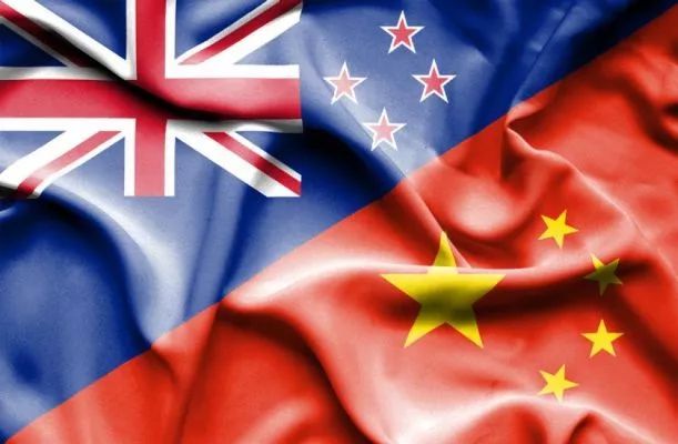 亚马逊童装广告歧视华人;新西兰旅游业急缺移