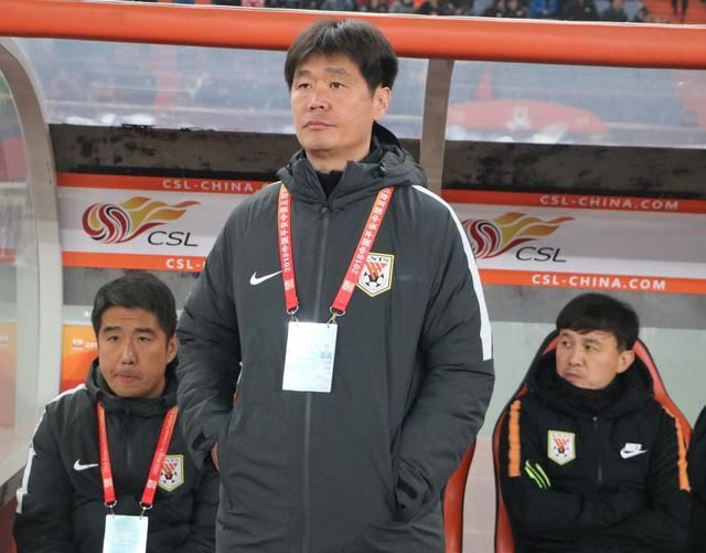 FIFA赞美的中国贝克汉姆带鲁能打出中超好成