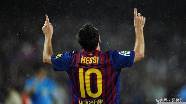 10号空缺!阿根廷巴萨没人敢接梅西号码 小罗:应