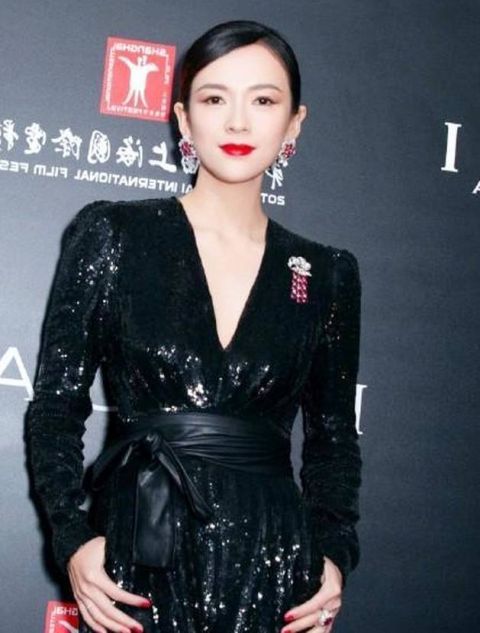 40多岁梅婷章子怡林心如同台,都升级做了妈妈