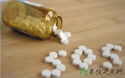 雷诺综合征吃什么药