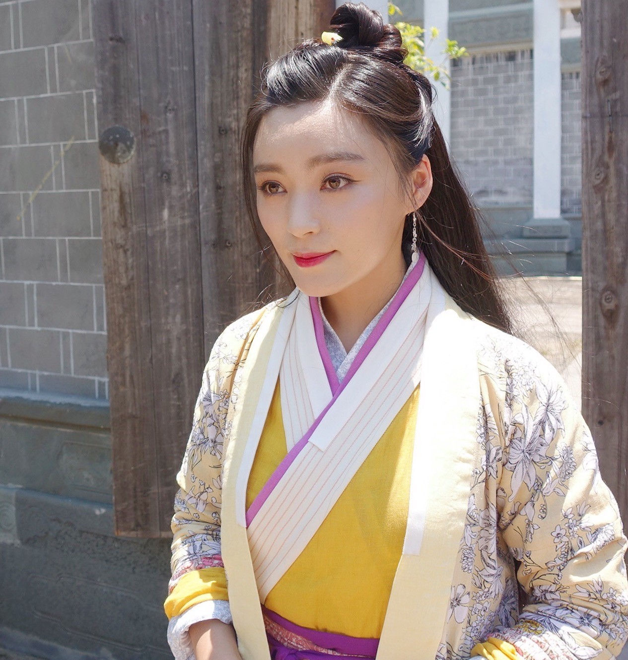 王亚楠《夜天子》即将开播 再塑古装经典形象