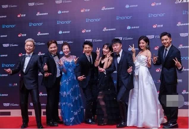 为什么《跑男》少不了陈赫?领奖时动作亮了,不