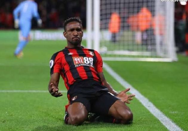 英超现役在历史总射手榜上的球员有谁? 第一名