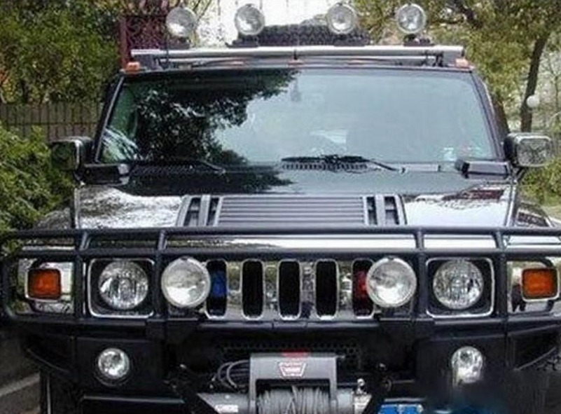 江西"气功大师"王林价值千万豪车曝光