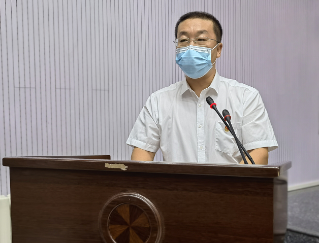 赵建亮同志作表态发言金子同志作表态发言镇党委书记乔龙作总结发言镇