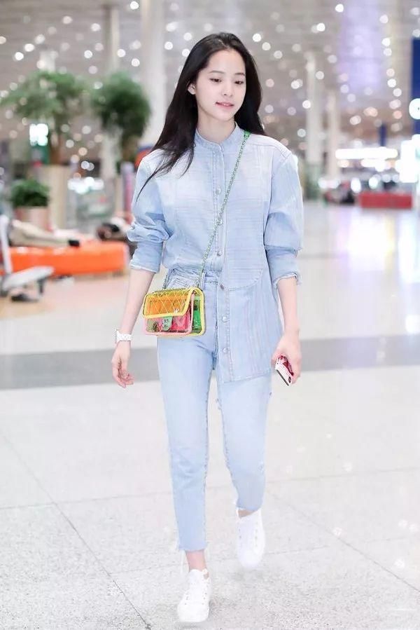 明星机场街拍都穿了些什么?林允欧阳娜娜实力