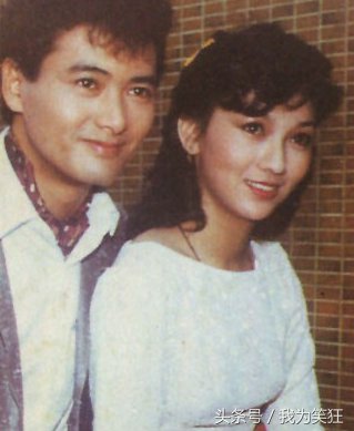 13张成龙周润发周星驰的合影照,网友评论:那时